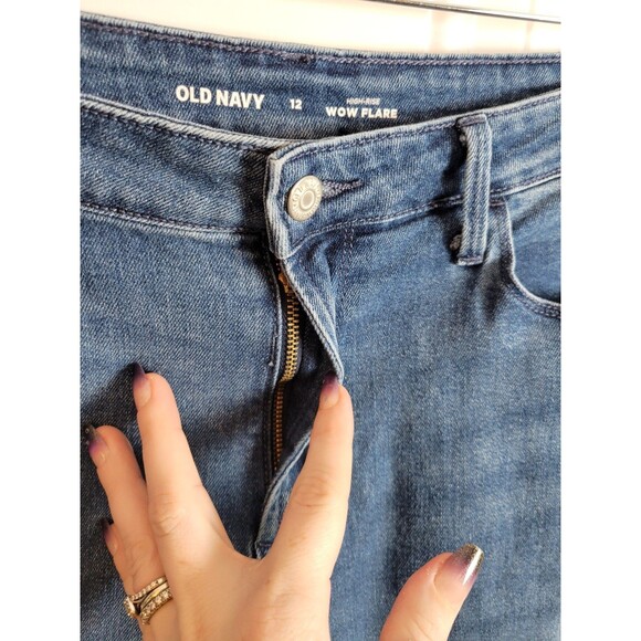 Old Navy Womens High-Rise Wow Flare Jeans Size 12 Medium Wash - Picture 3 of 7